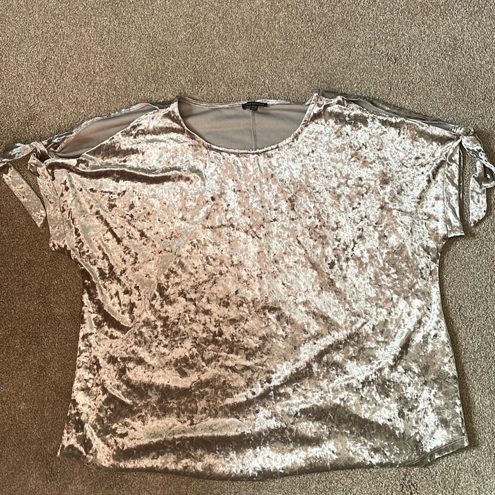Stunning top